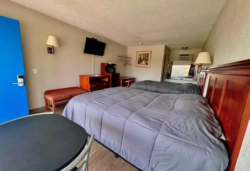 호텔 Rodeway Inn Church Hill Tri Cities Area