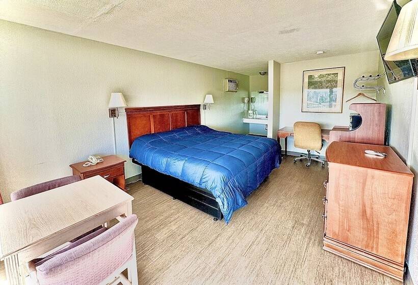 호텔 Rodeway Inn Church Hill  Tri Cities Area