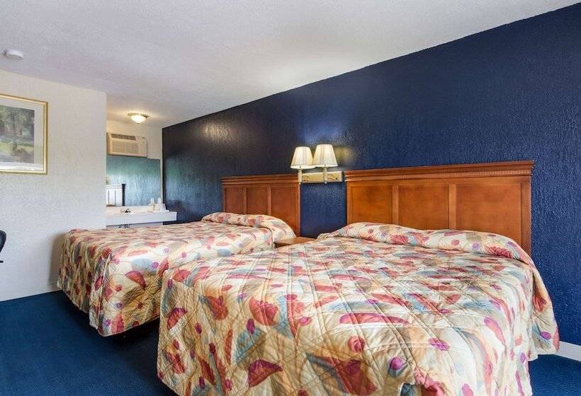 호텔 Rodeway Inn Church Hill  Tri Cities Area