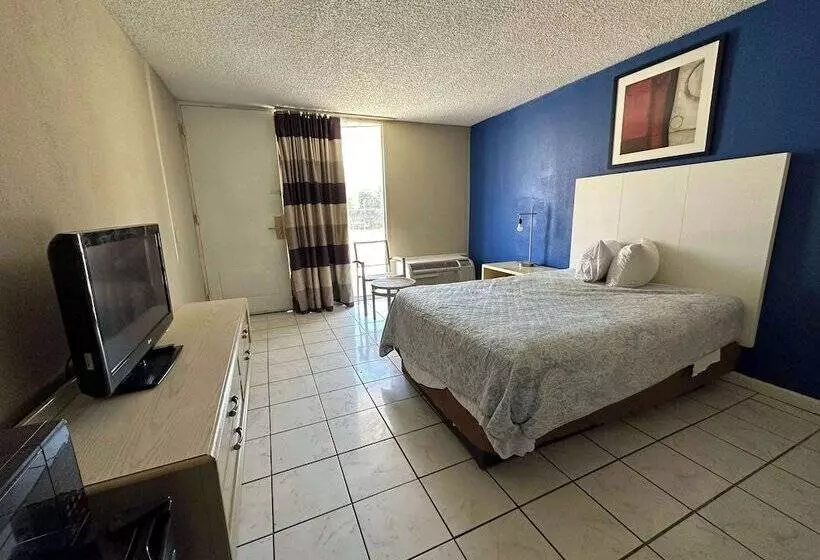 호텔 Travelodge By Wyndham Lumberton