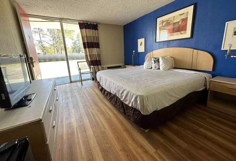 호텔 Travelodge By Wyndham Lumberton