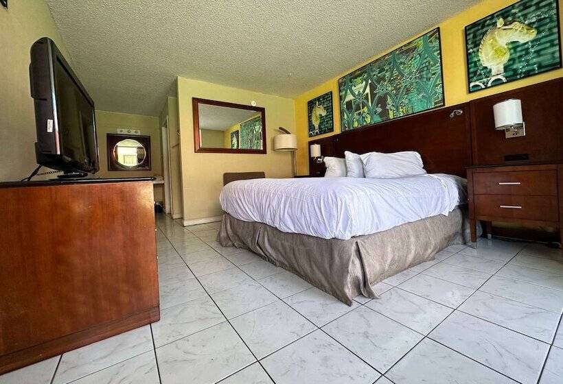 בית מלון כפרי Travelodge By Wyndham Lumberton