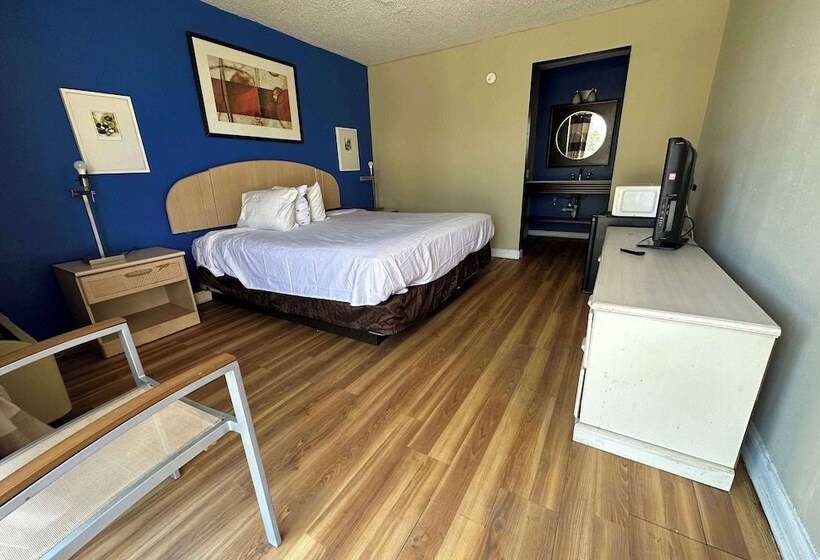 בית מלון כפרי Travelodge By Wyndham Lumberton