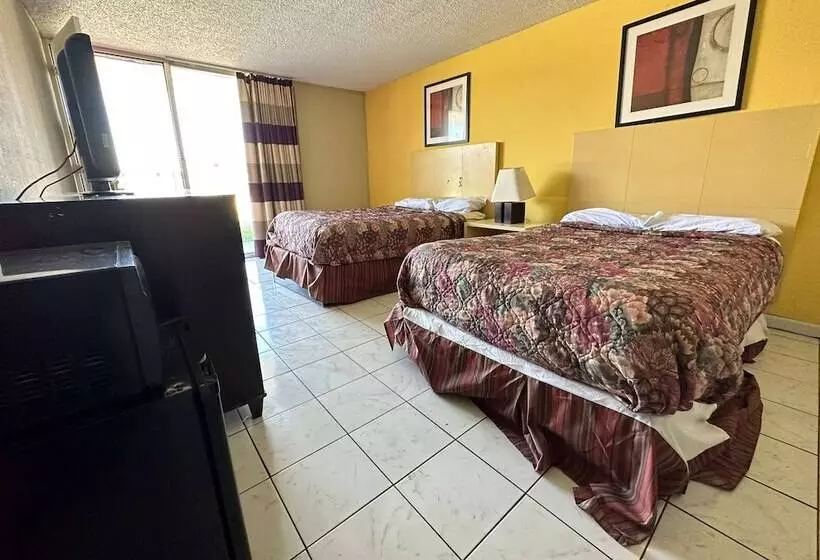 호텔 Travelodge By Wyndham Lumberton