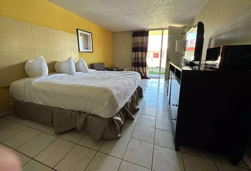 호텔 Travelodge By Wyndham Lumberton