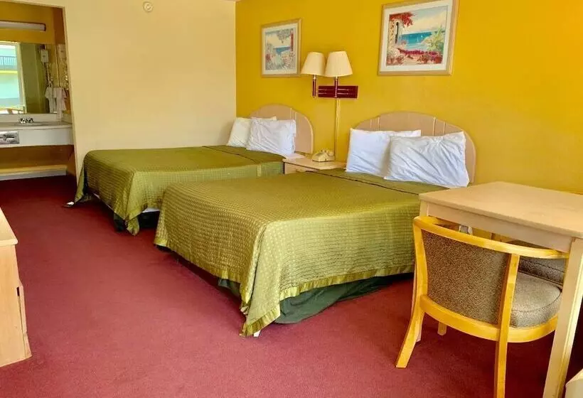 호텔 Travelodge By Wyndham Lumberton