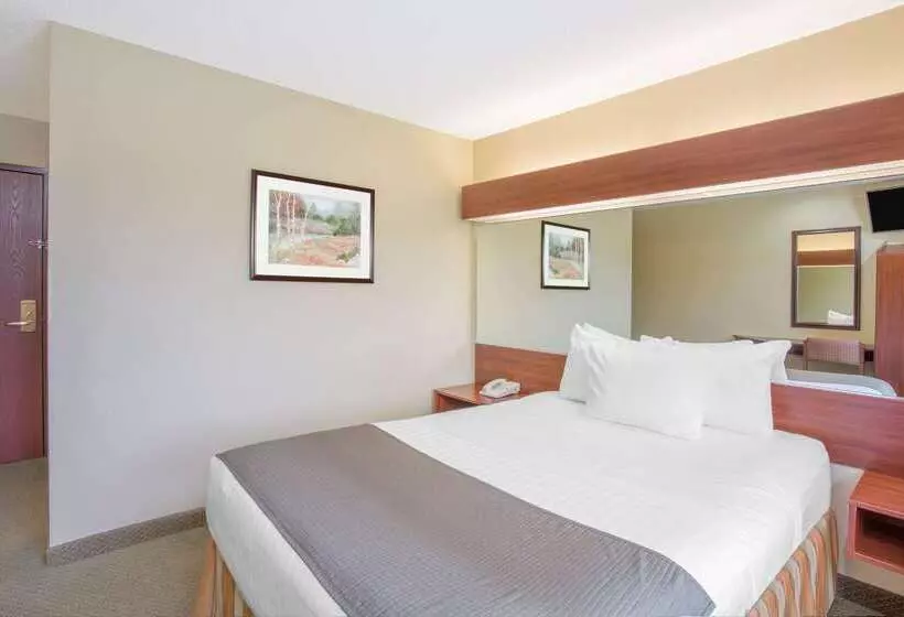 Microtel Inn And Suites Gassaway