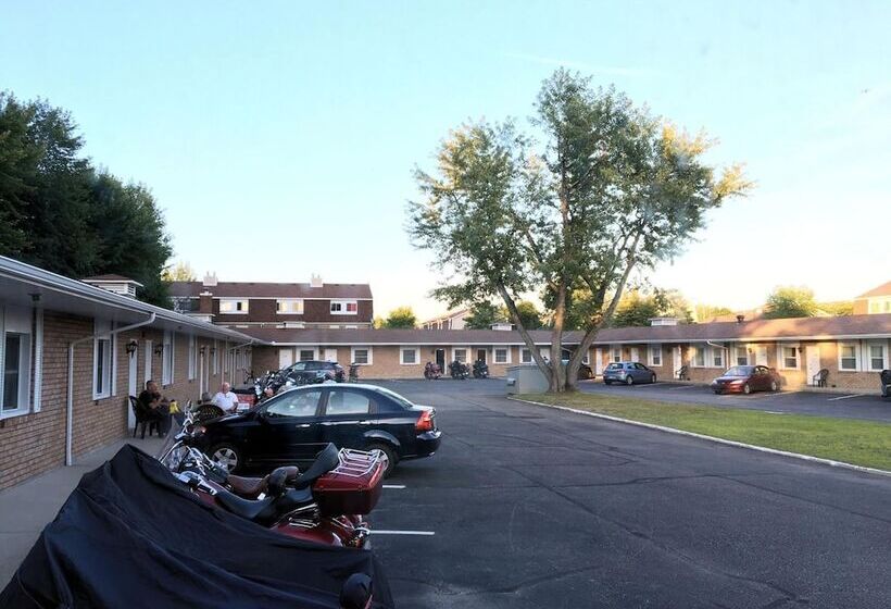 Мотель The Lincoln Inn