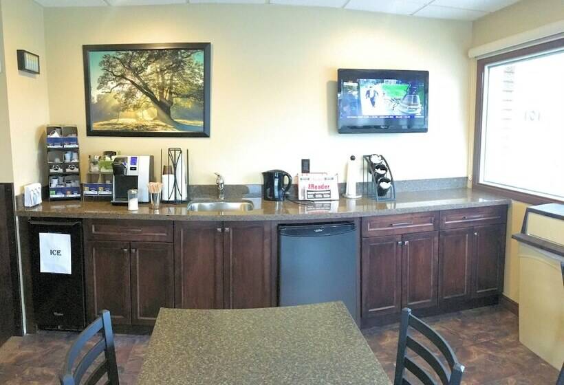 Мотель The Lincoln Inn