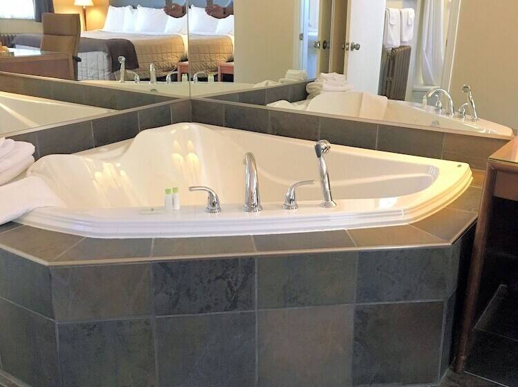 Мотель The Lincoln Inn