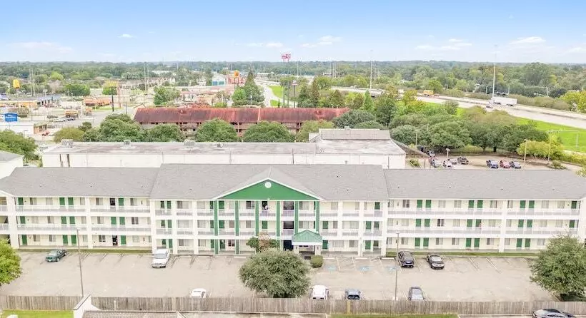 Siegel Select   Baton Rouge