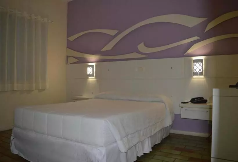 Hotel 27 Praia