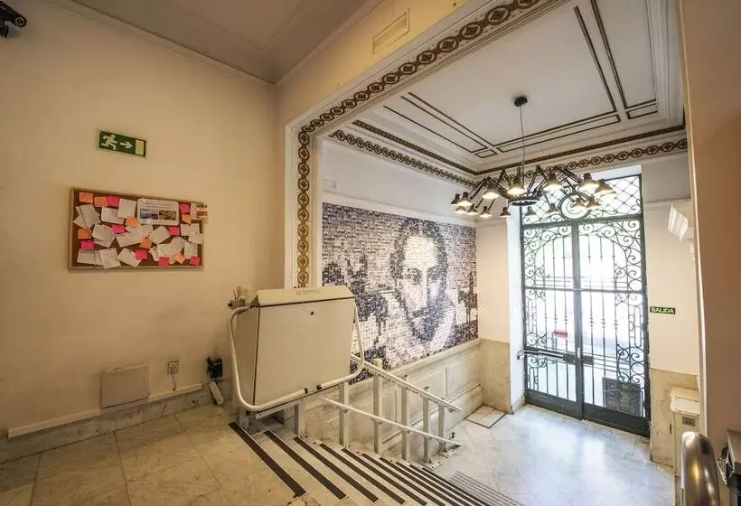 هاستل Safestay Madrid Central