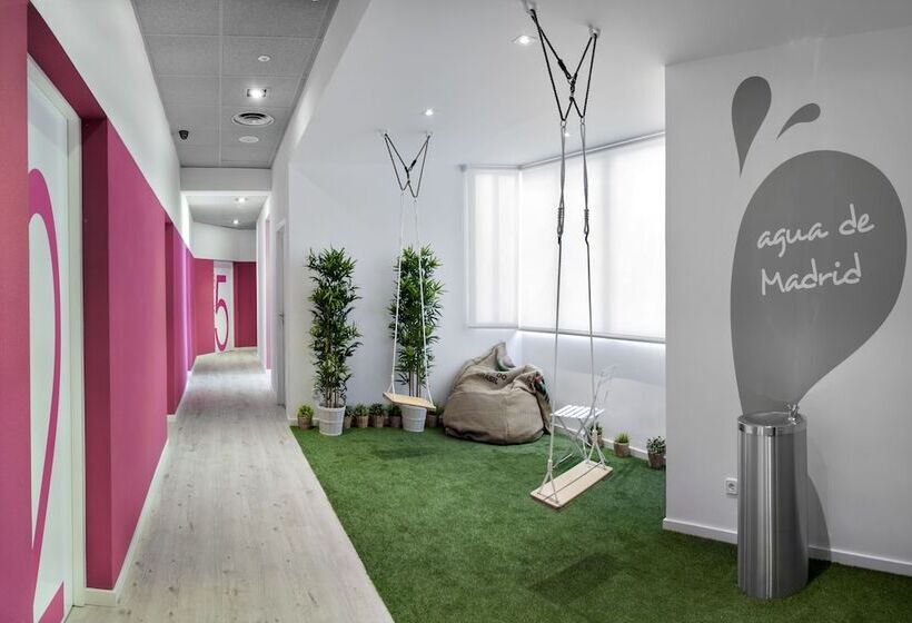 هاستل Safestay Madrid Central