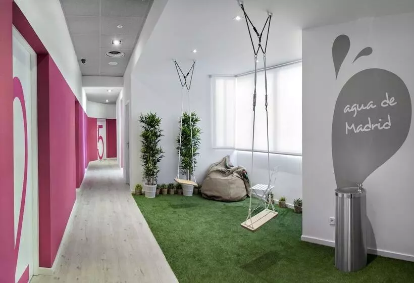 هاستل Safestay Madrid Central