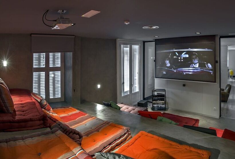 هاستل Safestay Madrid Central