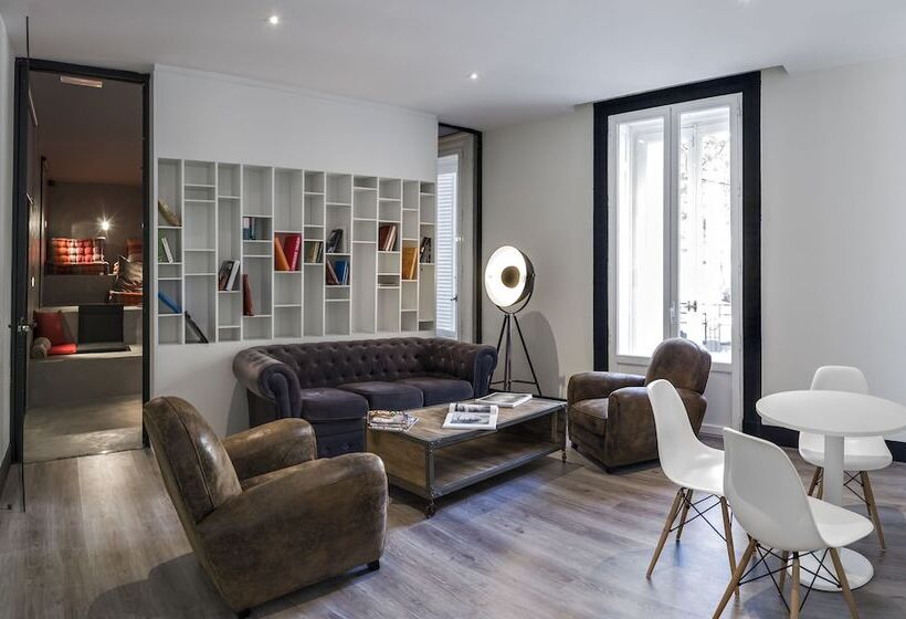 هاستل Safestay Madrid Central