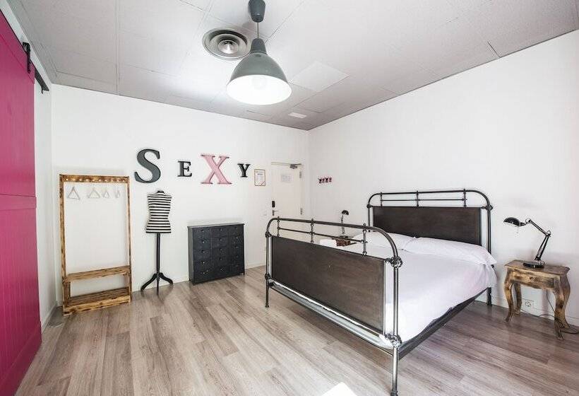 هاستل Safestay Madrid Central