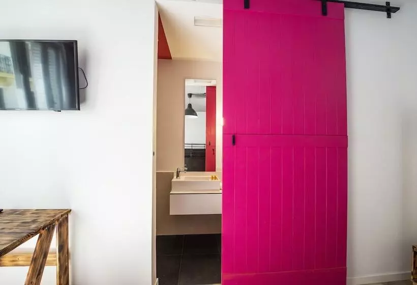 هاستل Safestay Madrid Central