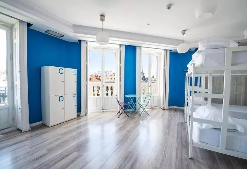 هاستل Safestay Madrid Central