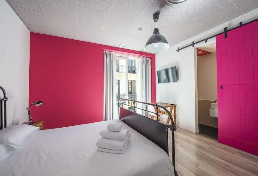 هاستل Safestay Madrid Central