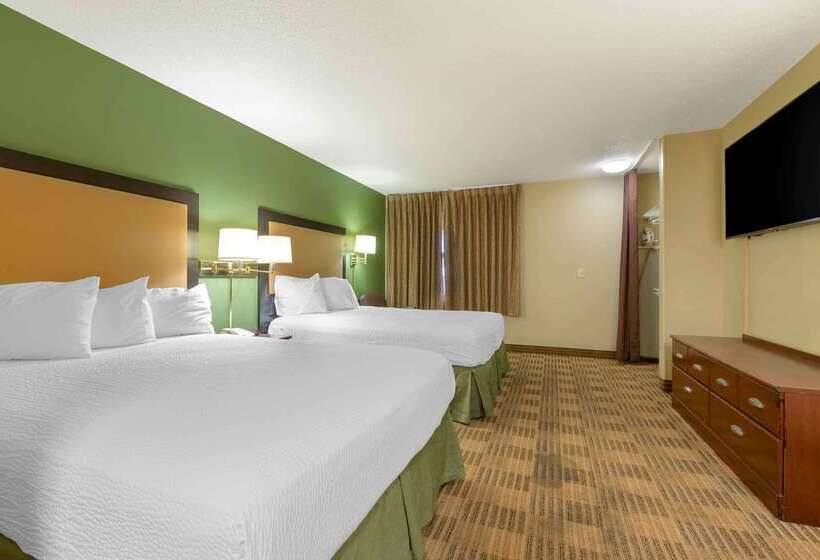 Extended Stay America Suites   Chicago   Schaumburg   I 90
