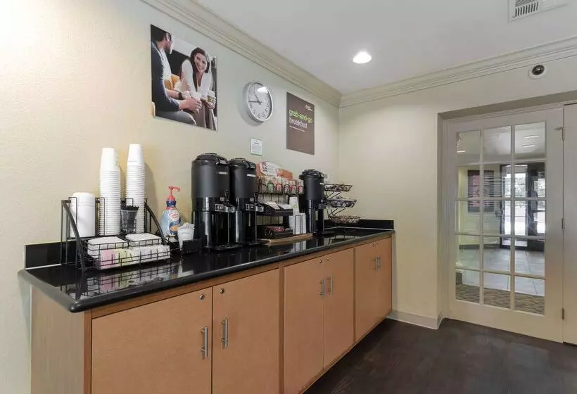Extended Stay America Suites Oakland Alameda Airport