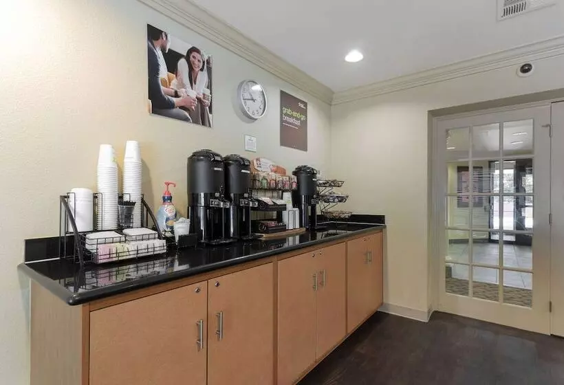 Extended Stay America Suites Oakland Alameda Airport