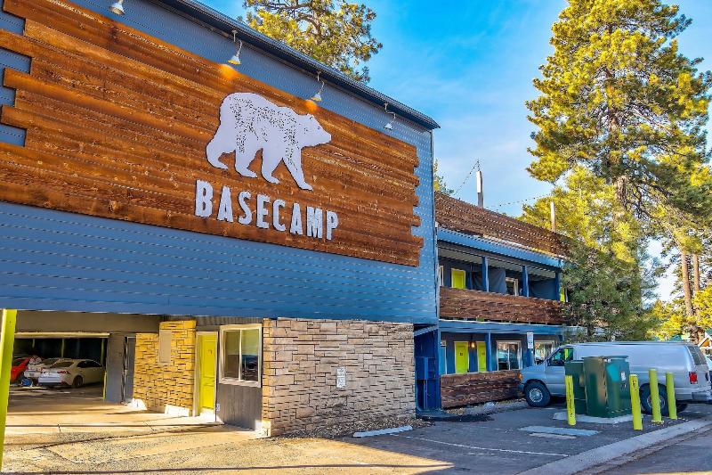 فندق Basecamp Tahoe South