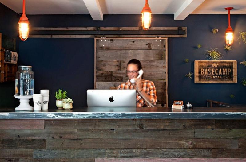 فندق Basecamp Tahoe South