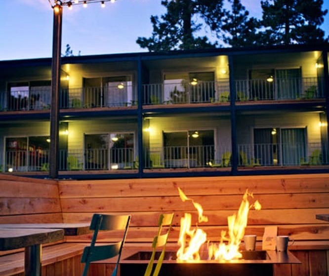 فندق Basecamp Tahoe South