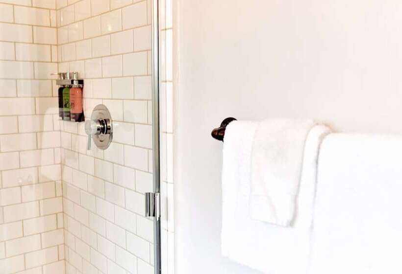 فندق Basecamp Tahoe South