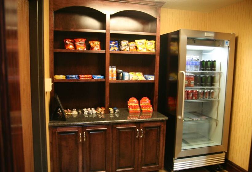 فندق Best Western Plus Midwest Inn & Suites