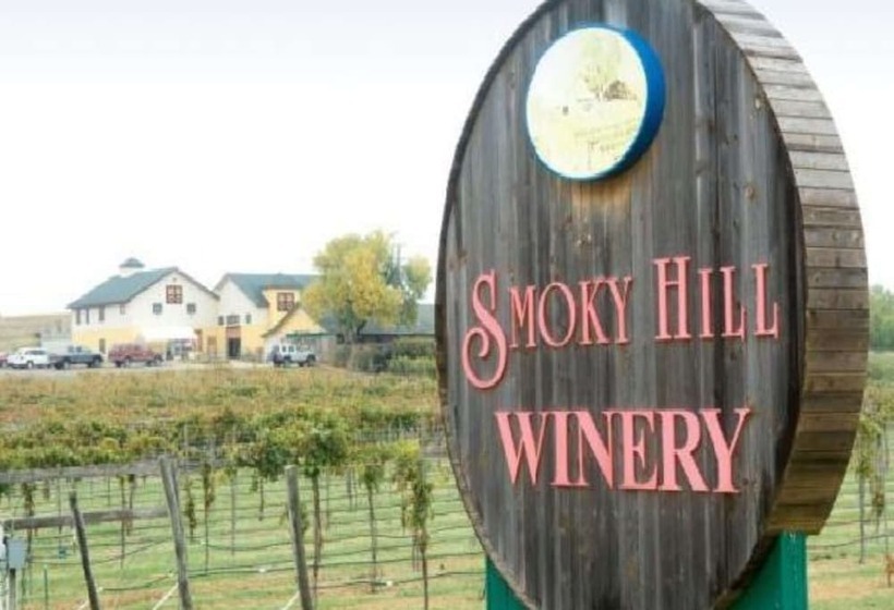 فندق Best Western Plus Midwest Inn & Suites