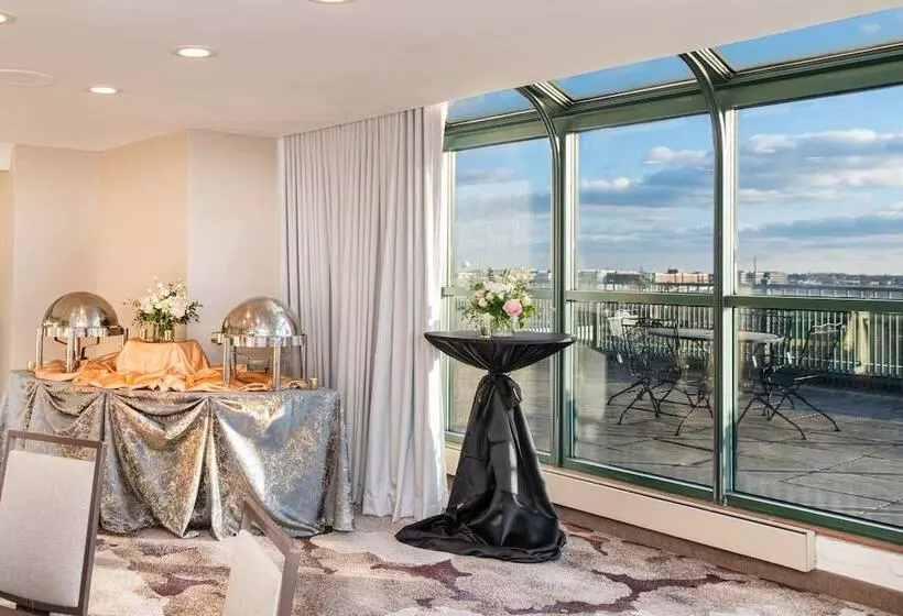 酒店 Chicago Marriott Suites Deerfield