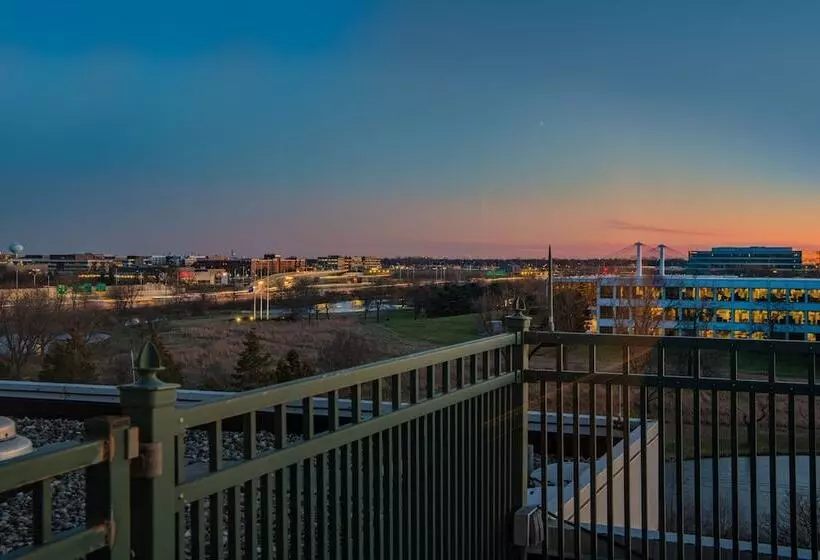 酒店 Chicago Marriott Suites Deerfield