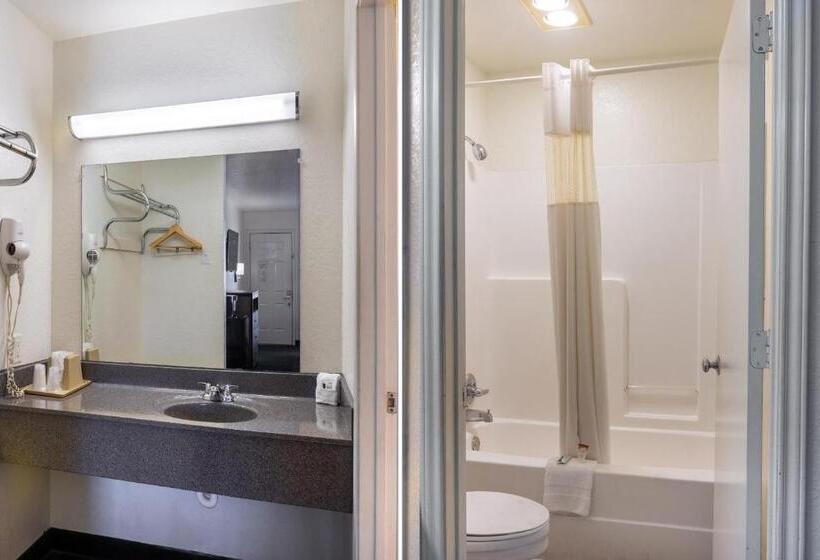 בית מלון כפרי Country Hearth Inn & Suites San Antonio Medical Center