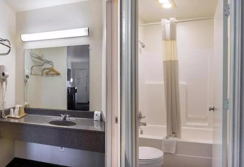 هتل Country Hearth Inn & Suites San Antonio Medical Center