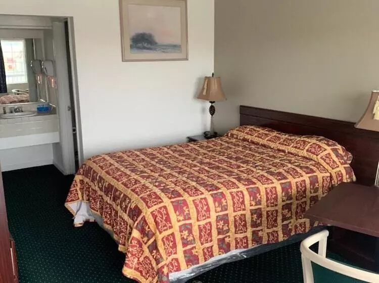 בית מלון כפרי Economy Inn Seaside