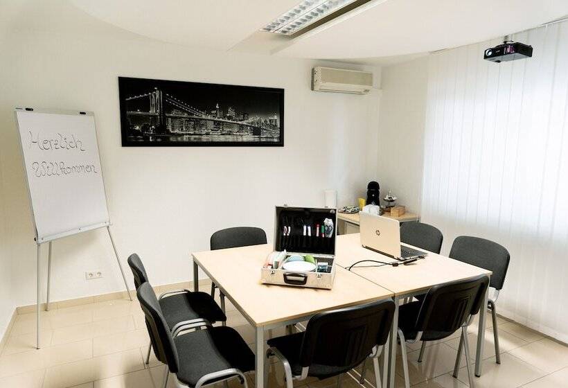 בית מלון כפרי Engelhorn