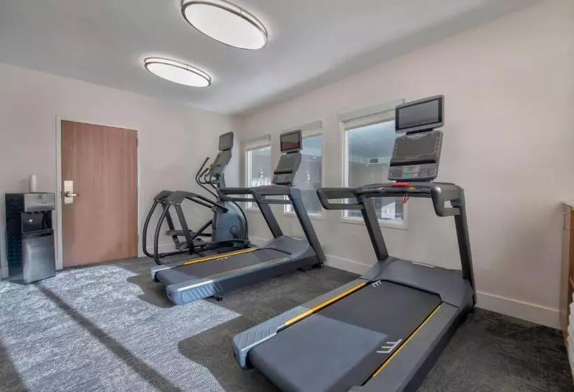 בית מלון כפרי Fairfield Inn & Suites By Marriott Greenwood