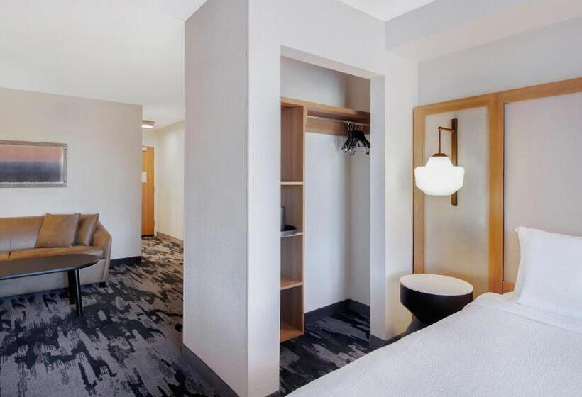 فندق Fairfield Inn & Suites By Marriott Greenwood