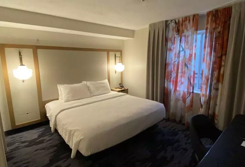 Hotel Fairfield Inn & Suites By Marriott Saratoga Malta