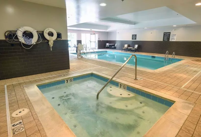 Hotelli Homewood Suites Cincinnati Airport