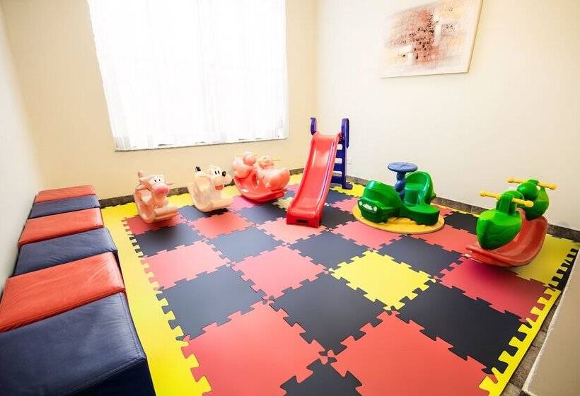 Hotel Euro Suite Poços De Caldas By Nacional Inn