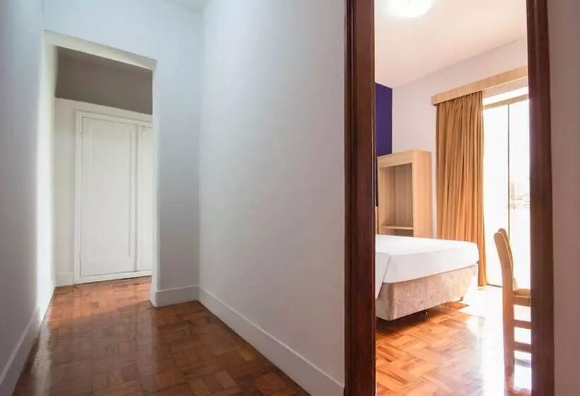 Szálloda Euro Suite Poços De Caldas By Nacional Inn