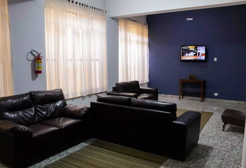 Szálloda Euro Suite Poços De Caldas By Nacional Inn