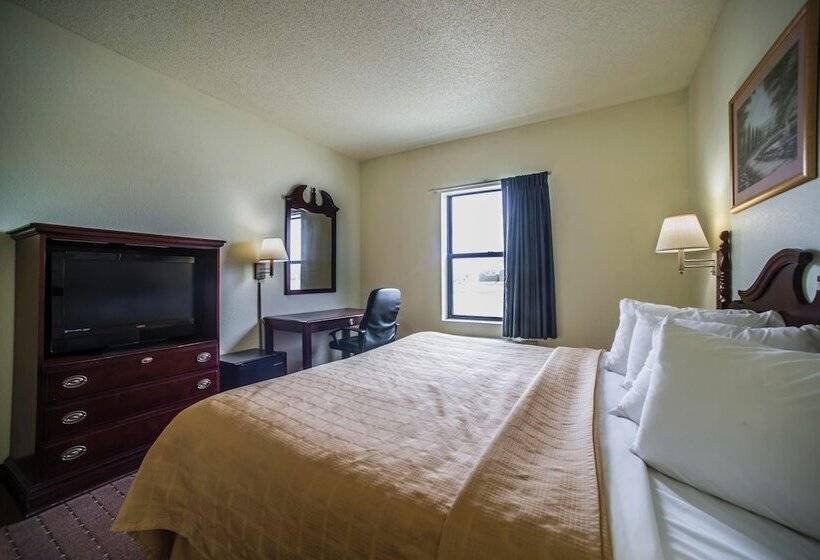 فندق Quality Inn