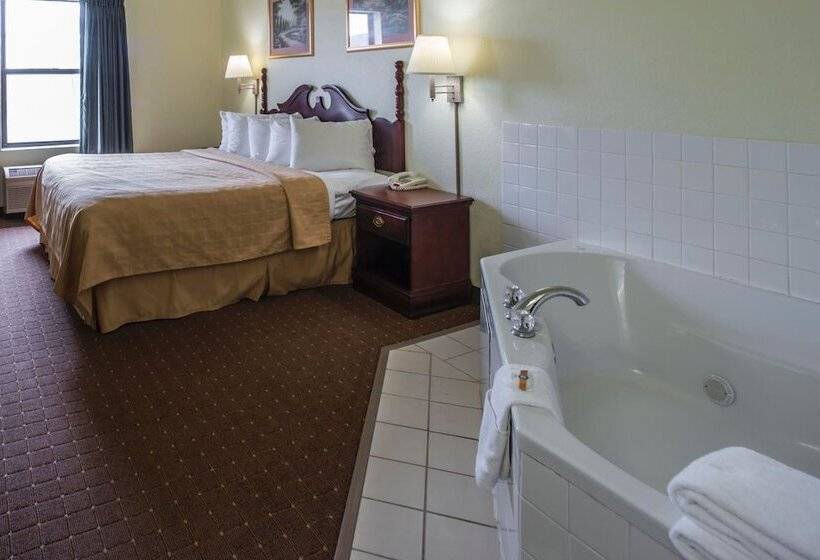 فندق Quality Inn