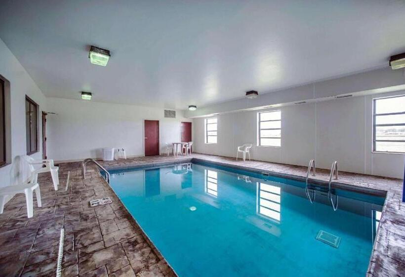 فندق Quality Inn